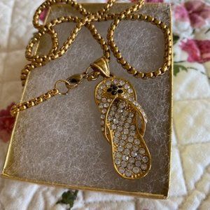 14 KT GF * RHINESTONE FLIP FLOP 1-1/2" pendant & 16" box chain * NWOT *